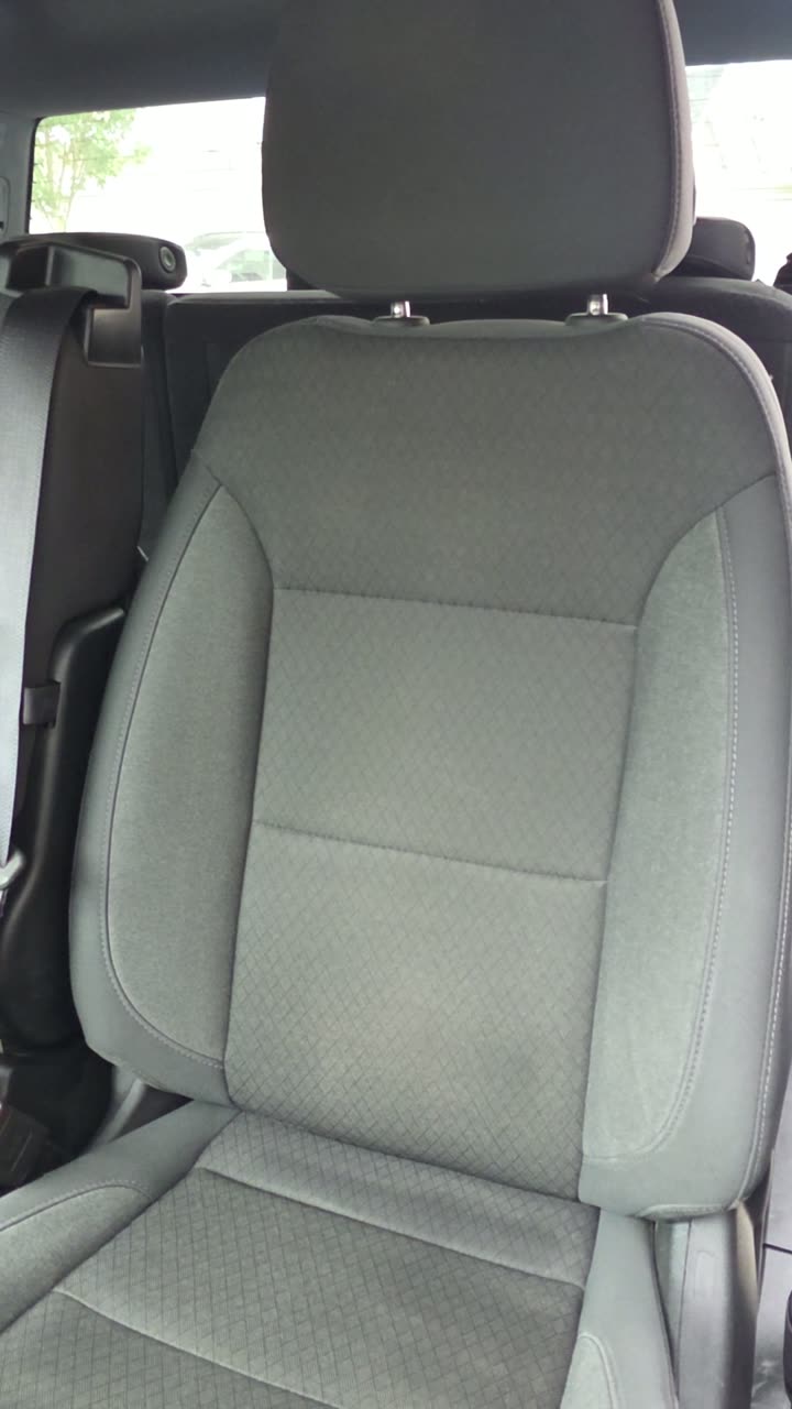 Front seat after the detail